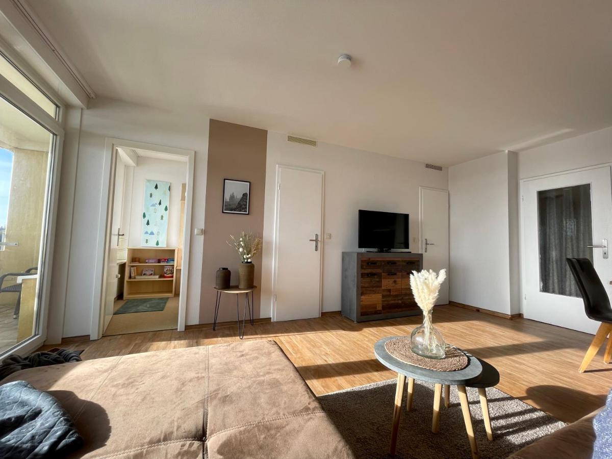 Schoene Ferienwohnung Mit Schwimmbad, Sauna Und Balkon Braunlage Exterior foto